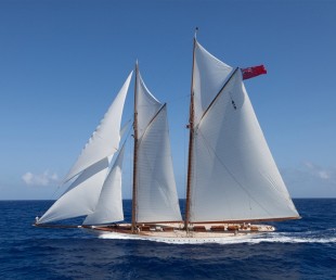 Luxury Yacht Elena (1)