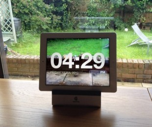 Chameleon Clock App by Netwalk