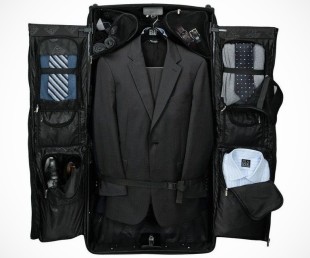 Rolling Garment Bag for Men