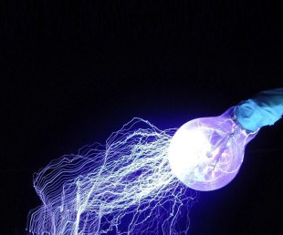 Li-Fi Turns Every Lightbulb Into an Ultra-Fast Wireless Network