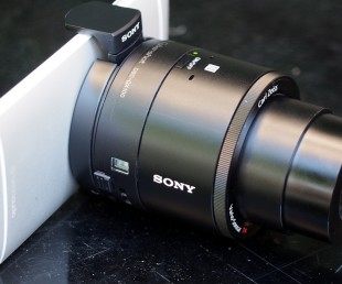 Sony Smartphone Attachable Lens-Style Camera (3)