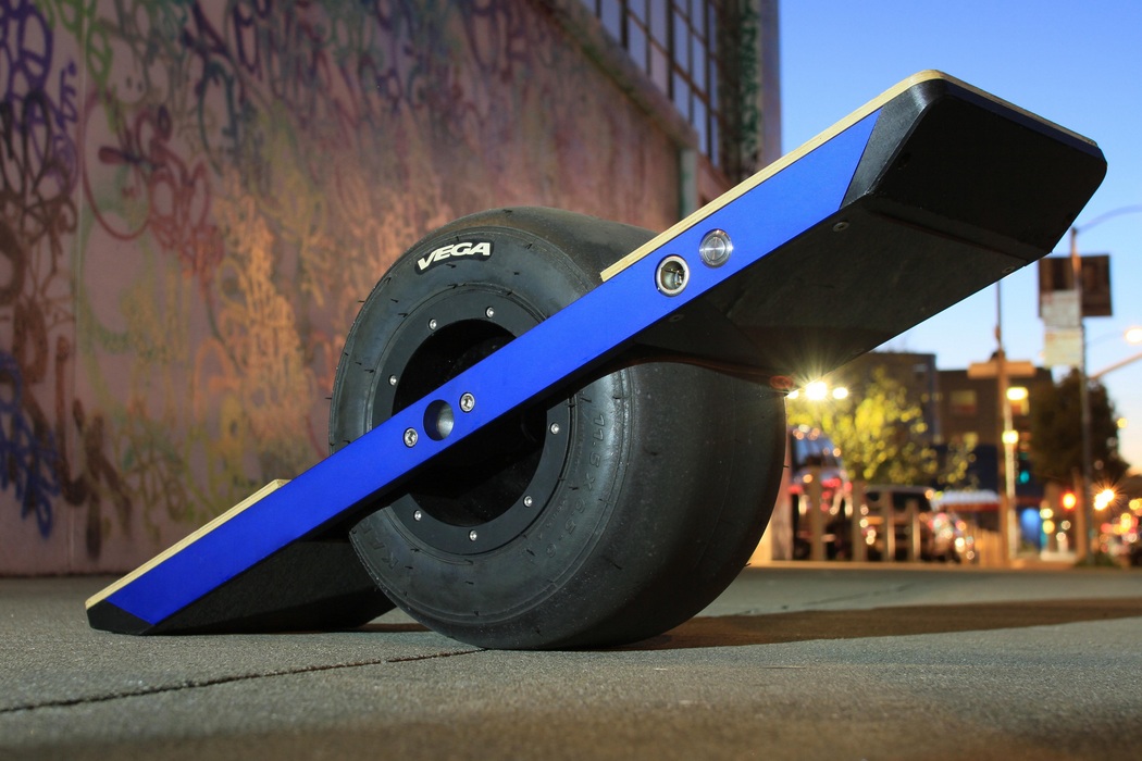Onewheel Self-Balancing Electric Skateboard (5)