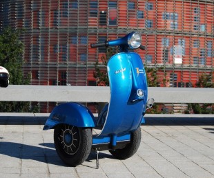 The First Vespa Segway (3)