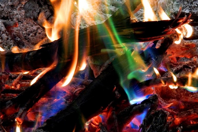 Mystical Fire - Campfire Colorful Flames (1)