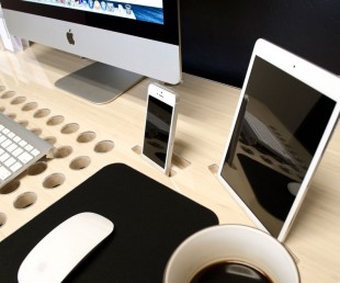 SlatePro - Personal TechDesk Docking Station