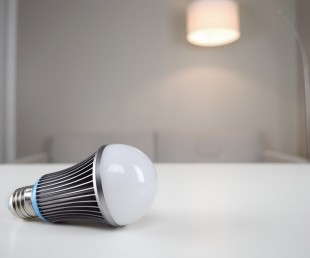 Drift Light Bulb Will Lull You to Sleep