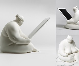 Venus of Cupertino – iPad Docking Station