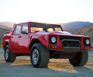 1989 Lamborghini LM002 on Auction