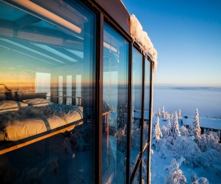 Incredible Eagles View Suite at Iso Syote Hotel in Finland (1)