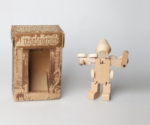 Meet WooBots Creative Wooden Robot Toy (1)